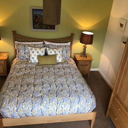 Harris White Cottage Rodel Esterno foto